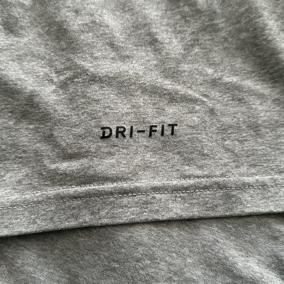 🍊NWOT 🍊Nike “Cuse” Syracuse Orange LS Dri Fit T Athletic Cut Med - Picture 8 of 11